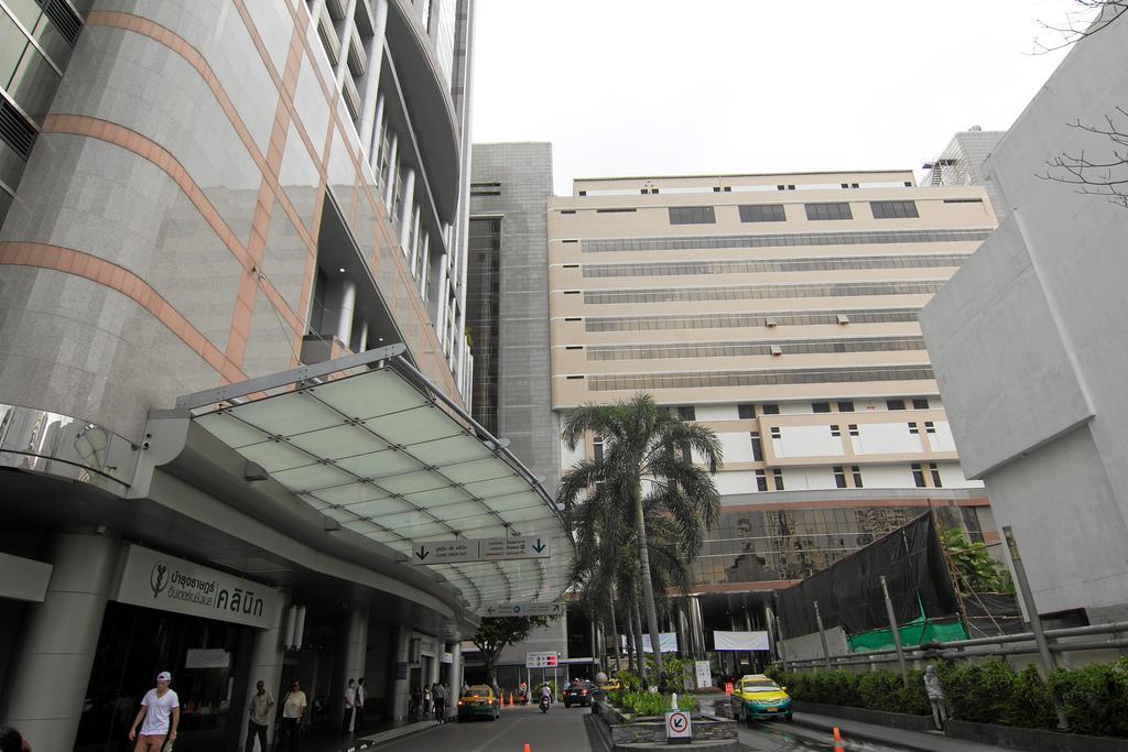 天空公寓 曼谷 外观 照片